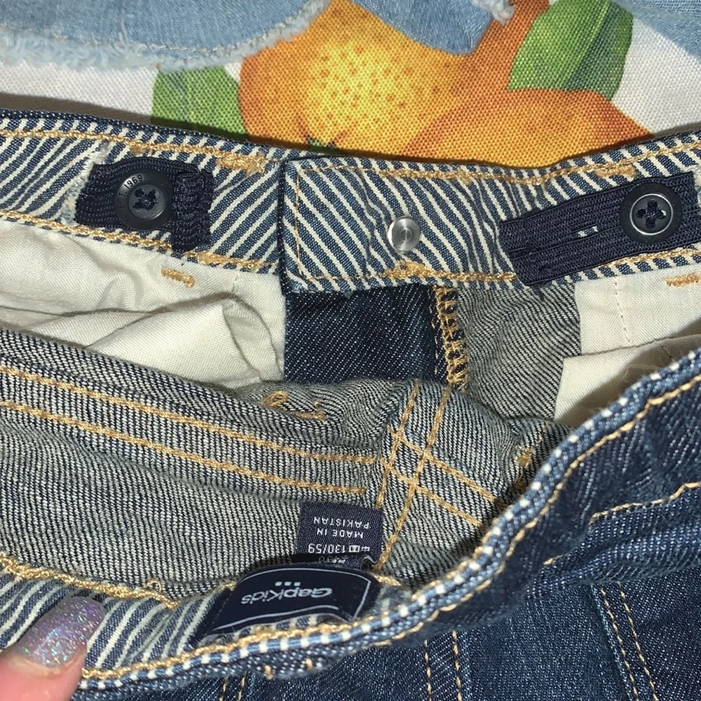 Gap Dark Wash Rolled Bottom & Cherokee Light Wash Cut Off Jean Shorts sz 8